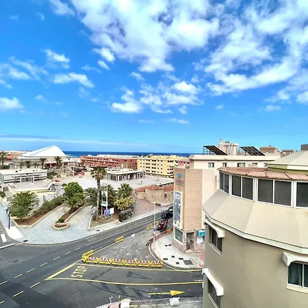 Large One Bedroom Close To Beach, In 公寓 *